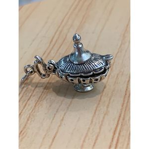 .925 Vintage Aladdin Moveable Lamp Sterling Silver Jewelry Charm